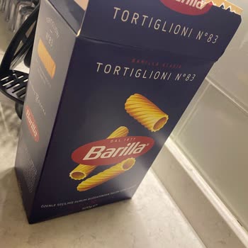 Barilla Makarna Paketinde Kanatlı Böcek Şoku