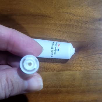 Göz Kremi Ambalajı Bozuldu Mağaza Çözüm Sunmadı