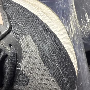 In Street Adidas Ayakkabıda Üretim Hatası ve Sürekli Ret Cevabı