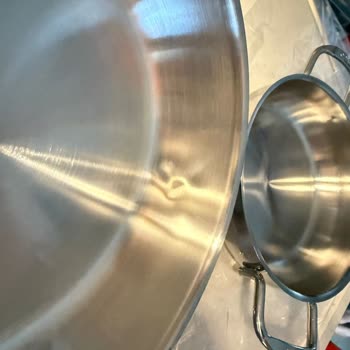 Karaca Emsan Tencere Setinde Tekrar Eden Küflenme Ve Yetersiz Servis Mağduriyeti