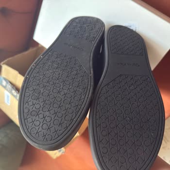 Kullanılmış Ve Hijyenik Olmayan Ayakkabı Gönderildi