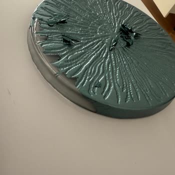 Hediye Gelen Karaca Pasta Setinde Kısa Sürede Soyulma Ve Faturasız Mağduriyet