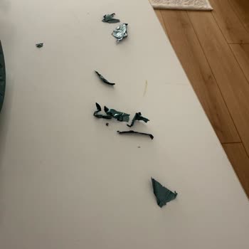 Hediye Gelen Karaca Pasta Setinde Kısa Sürede Soyulma Ve Faturasız Mağduriyet