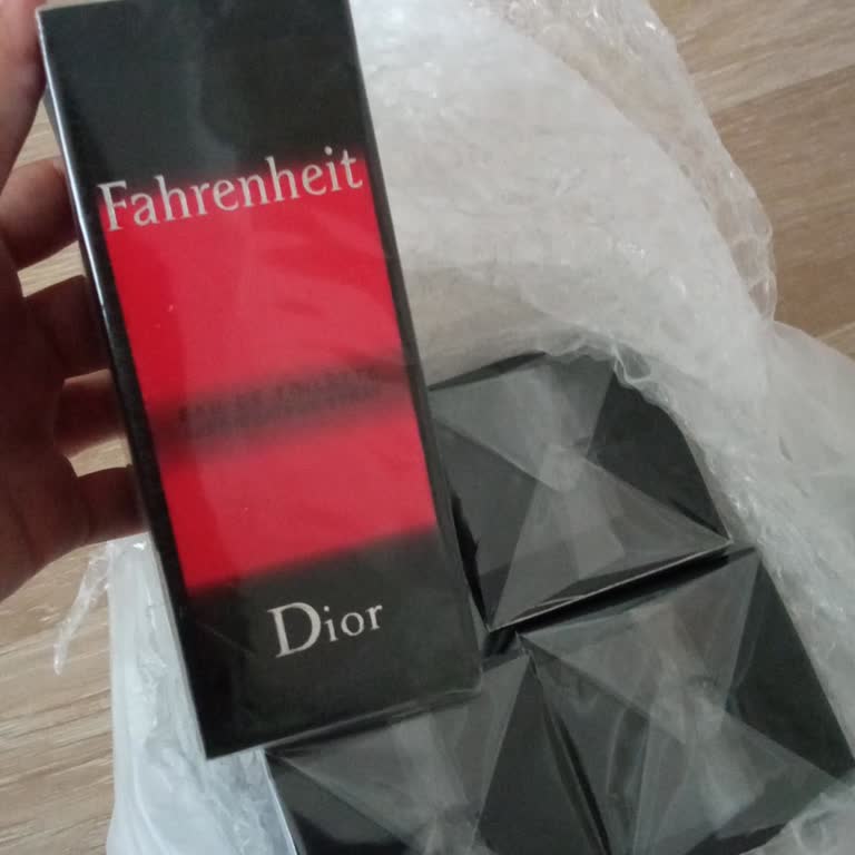 Rolex Yerine Parfüm Geldi Param İade Edilmiyor