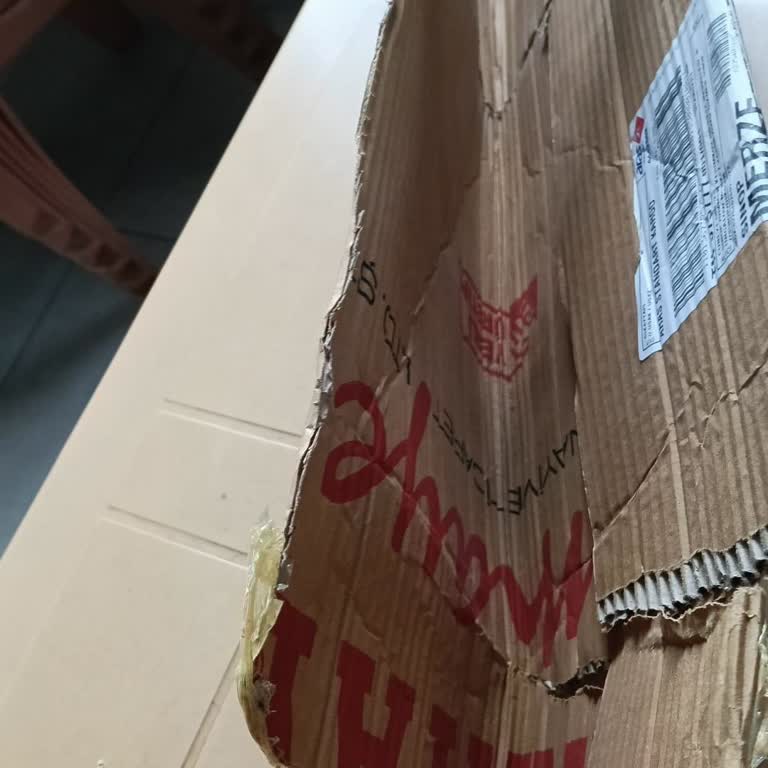 Ürünlerim Kayıp, Ödediğim Paraya Rağmen Mağduriyetim Sürüyor