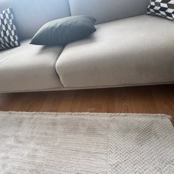 Teslim Edilen Mobilyalarda Hasar Ve Yanlış Ürün Mağaza İlgisizliğiyle Karşılaştım