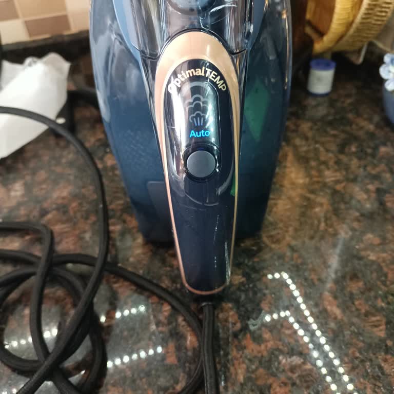 Philips Azur 8000 Ütü Garanti Kapsamında Isınmama Sorunu Ve Değişim Talebi