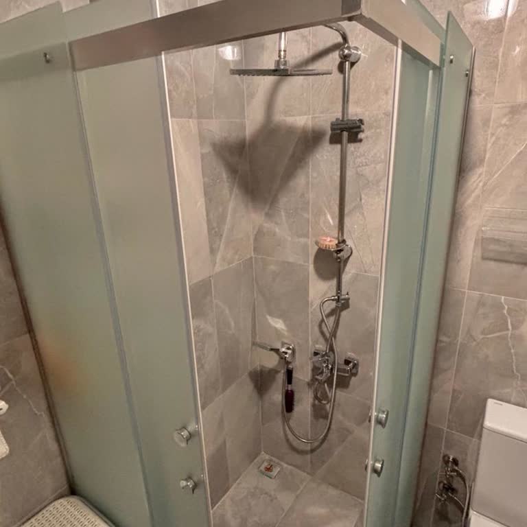 Duşakabin Sızdırma Sorunu Ve Teknik Servis Desteği Talebi