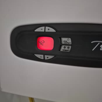 Yeni Alınan Kombinin Sürekli Arızalanması Ve Teknik Servise Ulaşılamaması