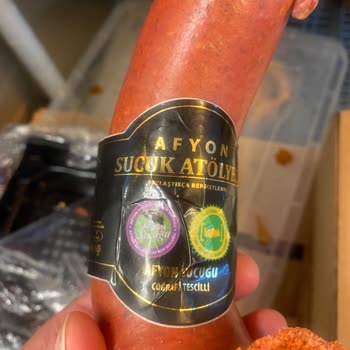 Satın Alınan Sucuktan Zehirlenme Ve Ücret İadesi Talebi