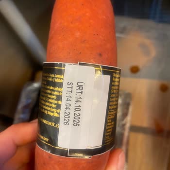 Satın Alınan Sucuktan Zehirlenme Ve Ücret İadesi Talebi