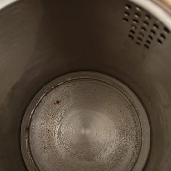 Paslanmaz Çay Makinesi İki Kez Paslandı, Garanti Çözüm Sunmadı