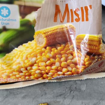 Dondurulmuş Mısırda Kurt Çıkması Nedeniyle Gıda Güvenliği Endişesi