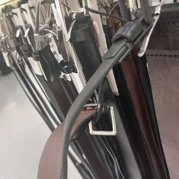 Zara Mağazasında Etiket Nedeniyle Kemer Değişimi Yapılamadı