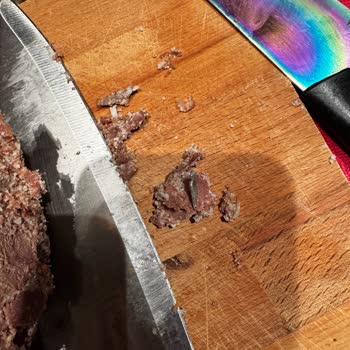 Dana Kavurmada Alüminyum Parçası Ve Torku'nun İlgisizliği