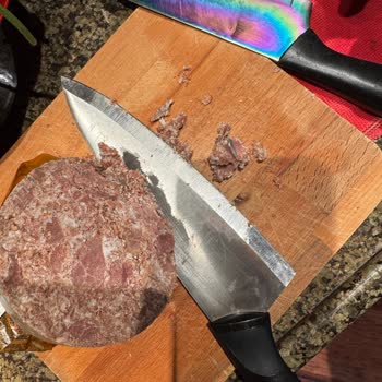 Dana Kavurmada Alüminyum Parçası Ve Torku'nun İlgisizliği