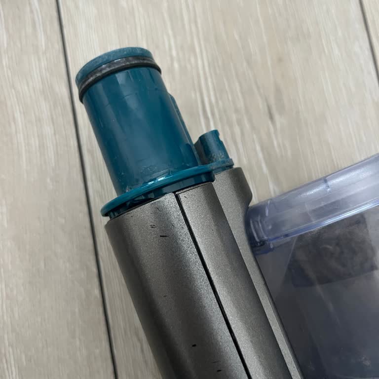 Philips 8000 Serisi Süpürgede Çekim Gücü Kaybı Ve Parça Kırılması Sorunu