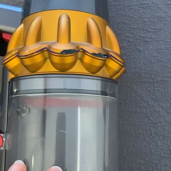 26 Ayda Parçalanan Dyson V15 Ve Çözüm Eksikliği