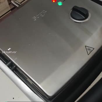 Enplus Yeni Aldığım Tost Makinesi Isınırken Ses Çıkarıyor!