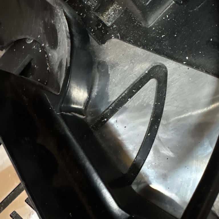 İki Günlük Makinede Kırık Parça Ve Yedek Parça Temininde Büyük Mağduriyet