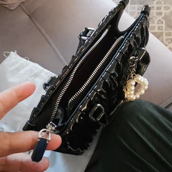 Fermuarı Bozuk Çanta Ve İndirim Kaybı Endişesiyle Yaşanan Mağduriyet