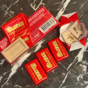 Aldığım Çikolatanın Rengi Değişmiş, Tüketemedim