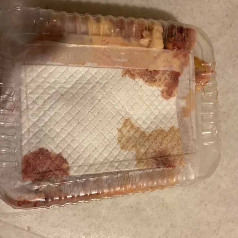 Migros Hemen'den Gelen Tavuk Bozuk Ve İade İşlemleri Çok Yavaş