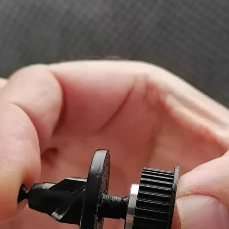 Küçük Bir Parça İçin Fahiş Tamir Ücreti Ve Parça Bulunamaması