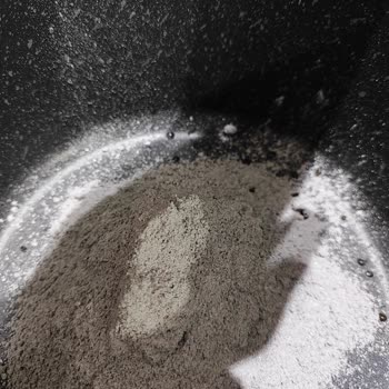 Bozuk Puding Şoku: Son Kullanma Tarihi Geçmemiş Ürün Gri Renkli Çıktı