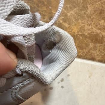 Intersport Kısa Sürede Deforme Olan Nike Ayakkabı İçin Garanti Reddi Ve Mağduriyet