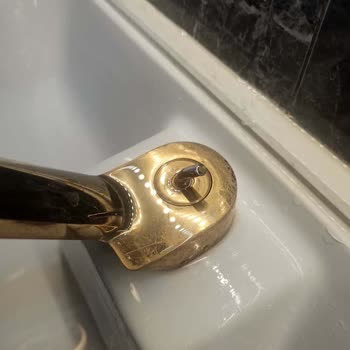 Kısa Sürede Kırılan Lavabo Bataryası İçin İade Talebime Dönüş Yapılmıyor