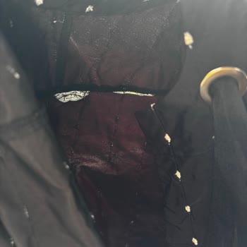 Kısa Sürede Yırtılan Trençkot İçin Değişim Talebim Reddedildi