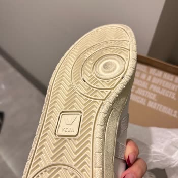 Kullanılmış Ayakkabı Gönderildi, Hijyen Ve İade Sorunu Yaşıyorum