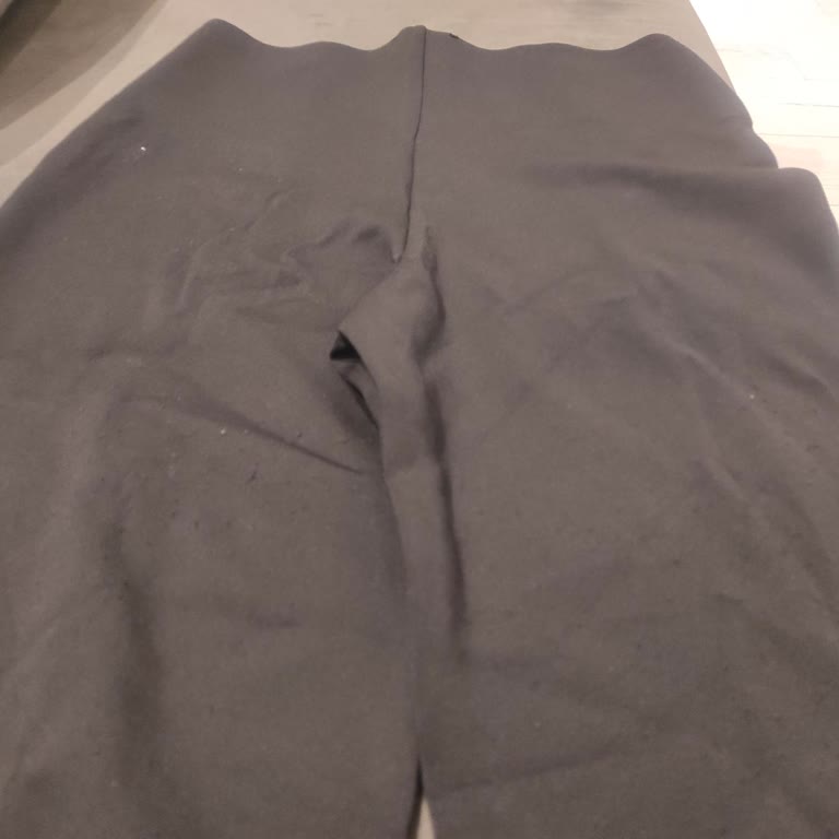 Bir Günde Tüylenen Pantolon İçin Haksız Kullanım Hatası Yorumu