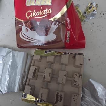 Kasa Önü Çikolatalar Bozuk Çıktı, Ülker'e Güvenim Azaldı
