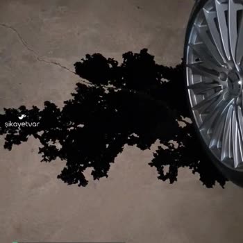 Mercedes-Benz  C200 Yağ Kaçağı Sorunu!