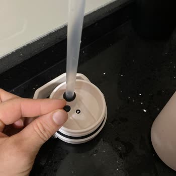 Stanley Termosun Pipet Kısmı Kırıldı, Garanti Ve Yedek Parça Desteği Sağlanmadı