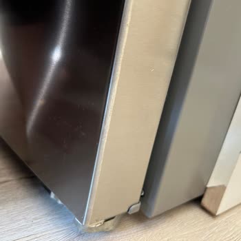 Garanti Kapsamında Olmasına Rağmen Paslanan Buzdolabı Ve Yetersiz Servis Hizmeti