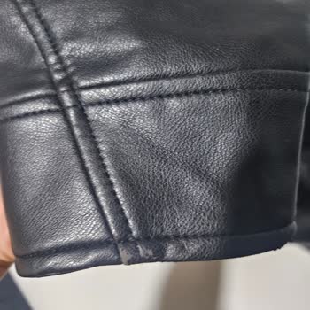 Zara Yeni Aldığım Deri Ceketin Kısa Sürede Soyulması Hayal Kırıklığı Yarattı