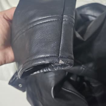 Zara Yeni Aldığım Deri Ceketin Kısa Sürede Soyulması Hayal Kırıklığı Yarattı