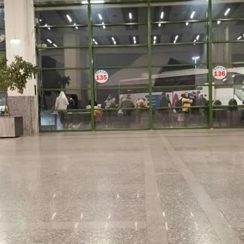 Bilet Saatinin Onaysız Değiştirilmesi Ve Soğukta Bekletilme Nedeniyle Mağduriyet