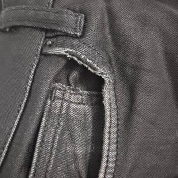 Network Pantolonda İlk Ayda Beyazlama Mağaza Ve Müşteri Hizmetlerinden Çözüm Yok