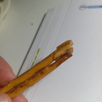 Bayat Ve Küflü Ülker Çubuk Kraker Sağlığımı Tehdit Etti