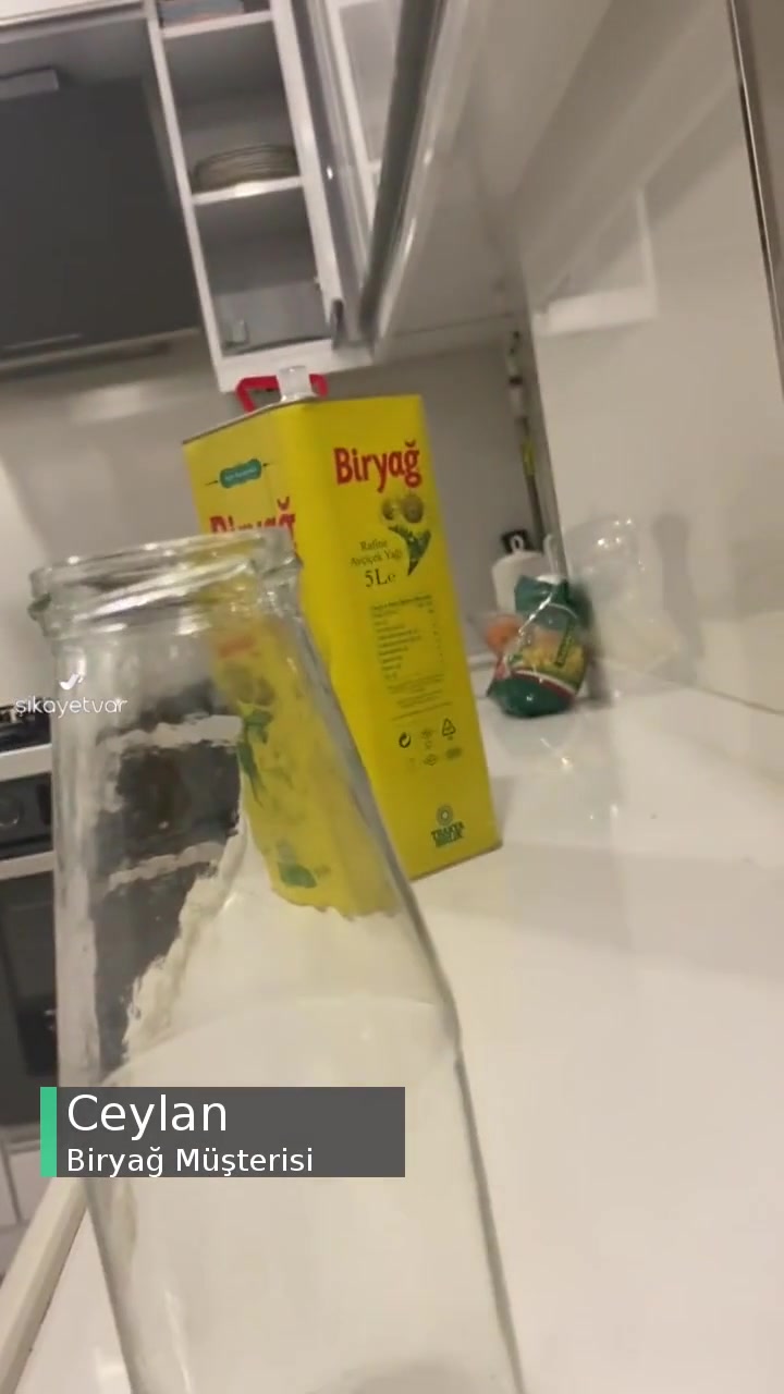 Beş Litrelik Biryağ Aldım Resmen Tenekenin Yarısı Suyla Doldurmuşlar! videonun kapak resmi