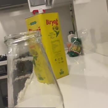 Beş Litrelik Biryağ Aldım Resmen Tenekenin Yarısı Suyla Doldurmuşlar!