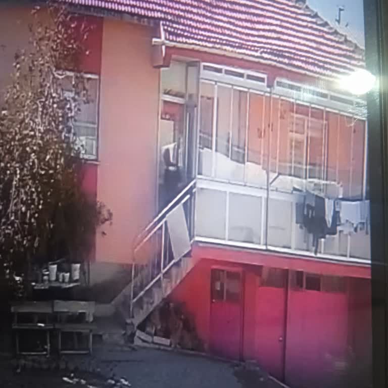 Evime İzinsiz Giren Sayaç Okuma Personeli Hakkında Şikayetim Var