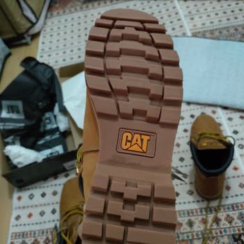 Boynerden Aldığım Cat Botun Orijinal Olmaması Ve Müşteri Hizmetlerine Ulaşamama Sorunu