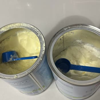 Bebek Mamasında Kötü Koku Ve Küf, Bebeğimde Huzursuzluk Ve Ateş Oluştu