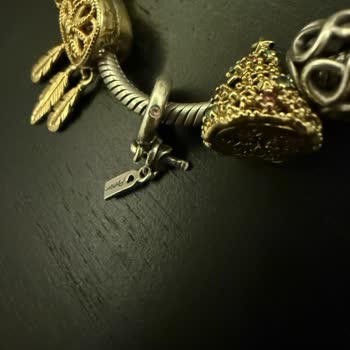 Pandora Charmın Boncuğu Garantiden Hemen Sonra Düştü, Hayal Kırıklığı Yaşadım