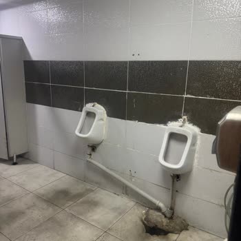 Bağcılar Energy Petrol'de Tuvalet Hijyeni Yok Sayılıyor!